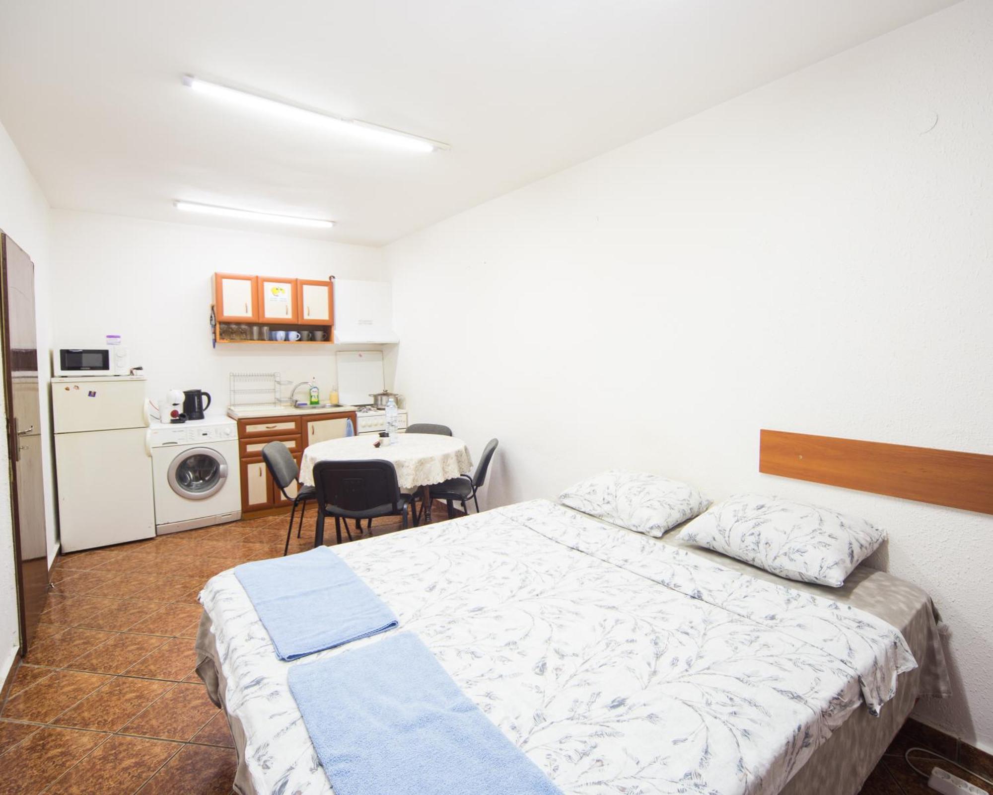 Center - Basic Flat - 10 Min To The Beach Apartment Бургас Екстериор снимка