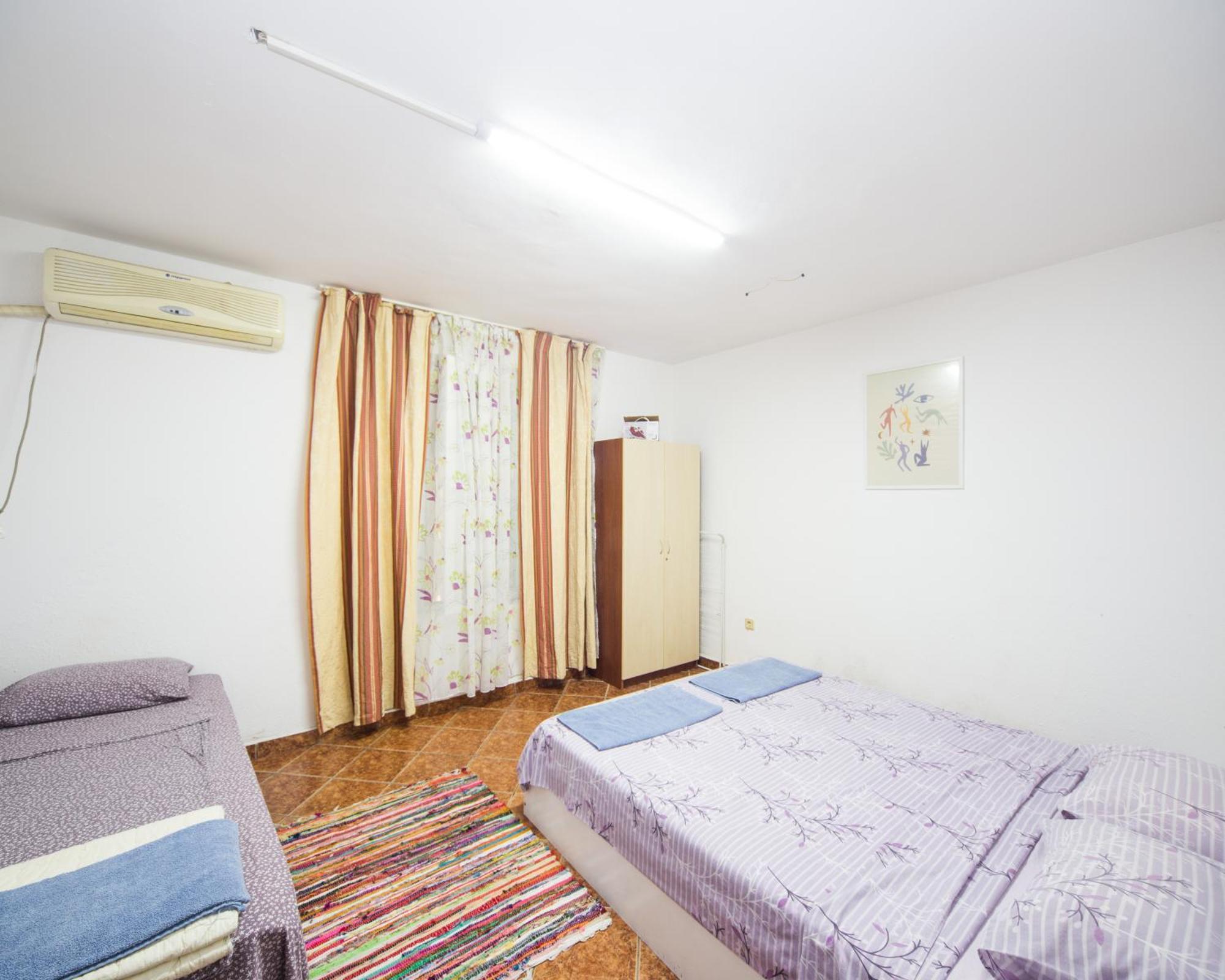 Center - Basic Flat - 10 Min To The Beach Apartment Бургас Екстериор снимка