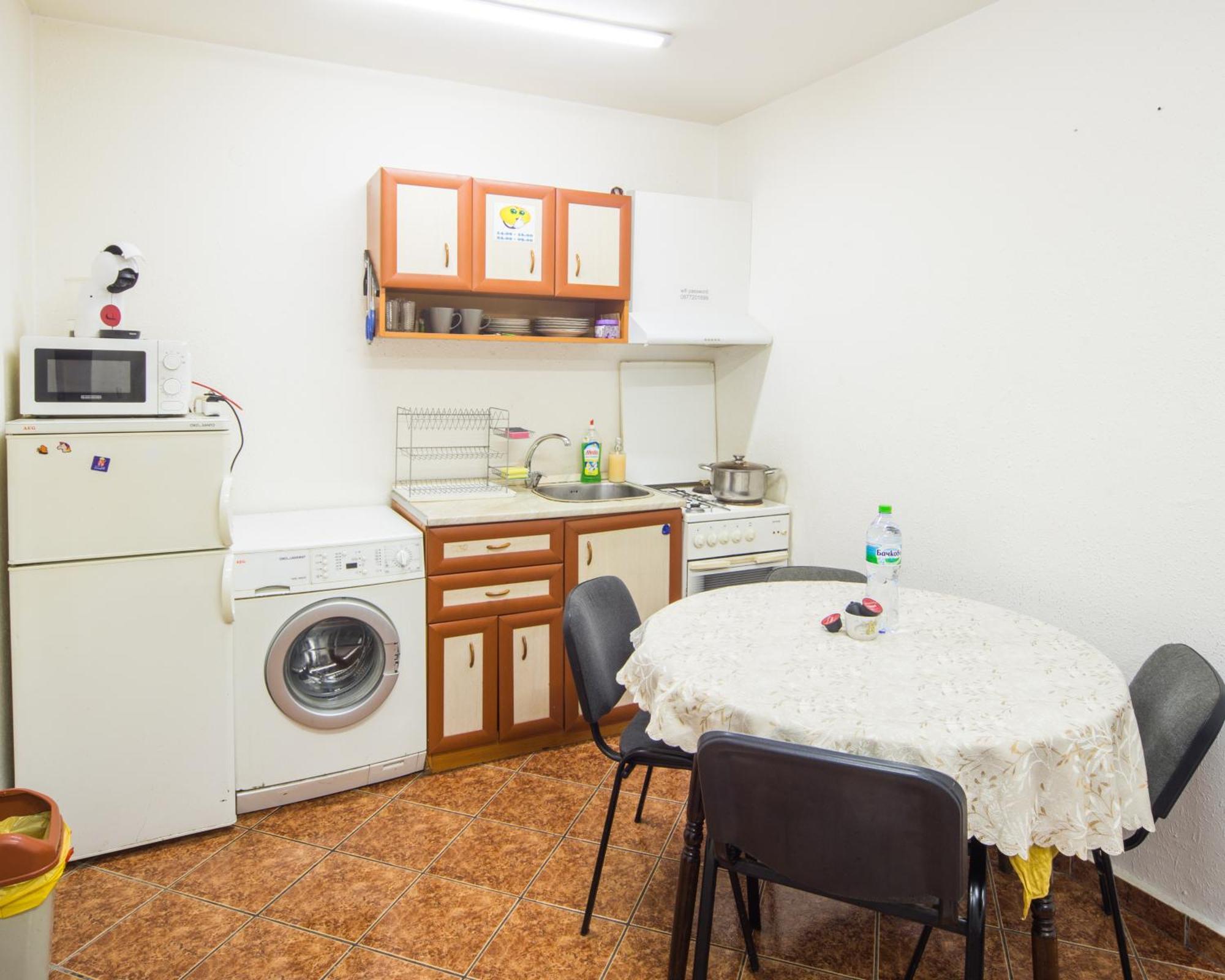 Center - Basic Flat - 10 Min To The Beach Apartment Бургас Екстериор снимка